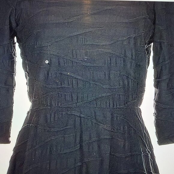 DONNA MORGAN FIT AND FLARE BLACK COCKTAIL DRESS - Picture 10 of 11